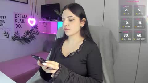 Lia online show from 12-16-25, 02:55