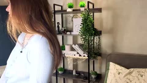 Snapshot of libbienoffsinger chatting on 06-24-26, 01:15 Ada online show from 06-24-26, 01:15