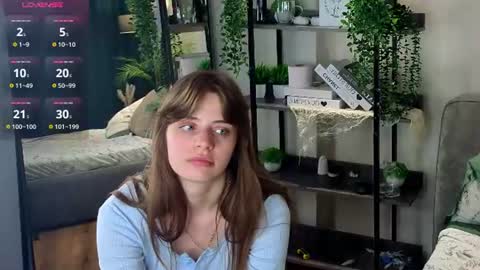 Snapshot of libbienoffsinger chatting on 06-25-26, 06:18 Ada online show from 06-25-26, 06:18
