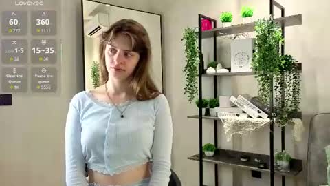 Snapshot of libbienoffsinger chatting on 07-08-26, 01:10 Ada online show from 07-08-26, 01:10