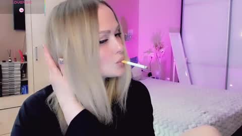 Snapshot of libby_nora chatting on 05-09-26, 11:37 Libby online show from 05-09-26, 11:37