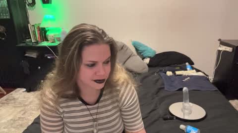 Libby Deetz online show from 12-10-24, 09:55