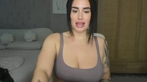 Libby online show from 11-14-25, 10:58