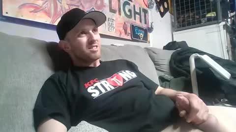 Snapshot of lickitb4istick chatting on 12-16-24, 01:42 IM A BAD DAWGY WOOF WOOF online show from 12-16-24, 01:42