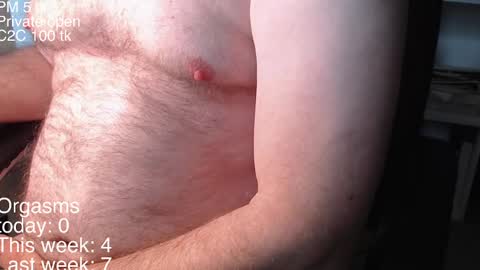 Snapshot of liebestool8 chatting on 12-04-24, 05:44 liebestool8 online show from 12-04-24, 05:44