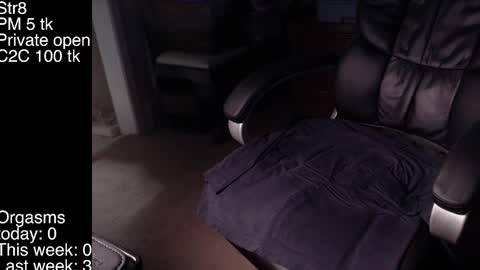 Snapshot of liebestool8 chatting on 02-05-25, 12:06 liebestool8 online show from 02-05-25, 12:06