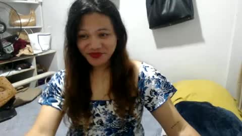 liebewendy2026 online show from 06-18-26, 09:41