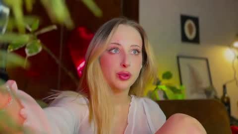 its my birthday today so im offline  but id be so happy if you felt like sending me a birthday love while im away  online show from 02-14-26, 06:15