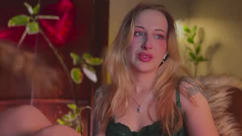 its my birthday today so im offline  but id be so happy if you felt like sending me a birthday love while im away  online show from 03-23-26, 09:08