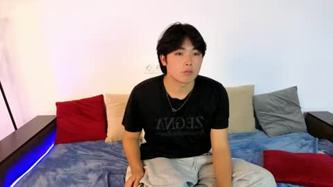 Snapshot of liesasinna chatting on 08-03-26, 09:04 emjay online show from 08-03-26, 09:04