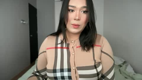 Maxine online show from 07-24-26, 12:19