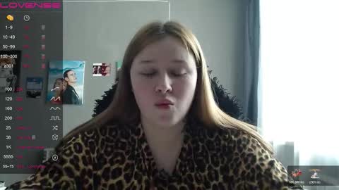 light_lunaa online show from 03-08-26, 10:41