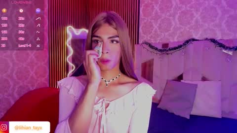 LIHIAN online show from 12-22-25, 03:47