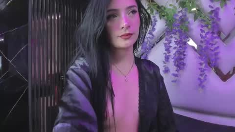 Brittany online show from 04-04-26, 03:20