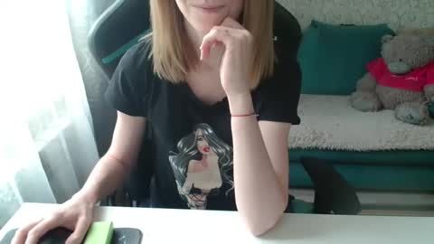 Snapshot of liissax chatting on 05-29-26, 11:08 Liissax online show from 05-29-26, 11:08
