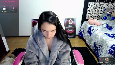 Snapshot of lika_little3 chatting on 01-30-25, 11:11 Liika online show from 01-30-25, 11:11