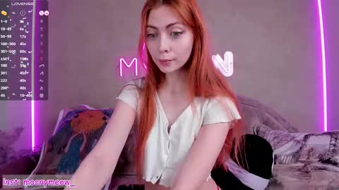 Snapshot of lika_moon chatting on 03-12-25, 04:41 Lika online show from 03-12-25, 04:41