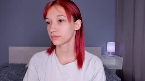 Emi online show from 09-15-25, 12:49