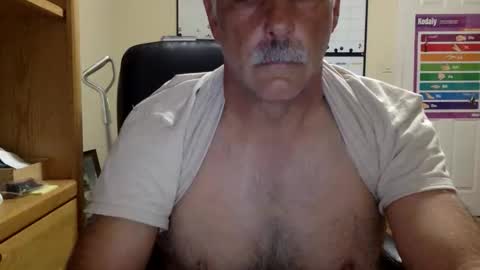 Snapshot of likefhot chatting on 11-04-25, 02:27 likefhot online show from 11-04-25, 02:27