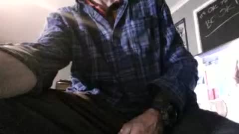 Snapshot of liketowatch1234529419 chatting on 07-12-26, 06:37 liketowatch1234529419 online show from 07-12-26, 06:37