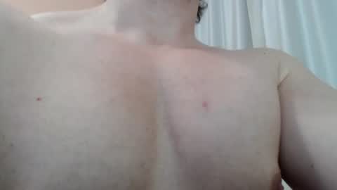 Snapshot of likwidator84 chatting on 07-06-26, 02:41 Maximus online show from 07-06-26, 02:41