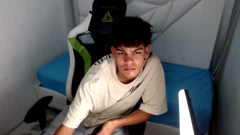 LIAM online show from 01-16-26, 04:49