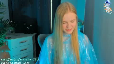 Snapshot of lil_cookie_monster chatting on 04-19-26, 11:20 Erica online show from 04-19-26, 11:20