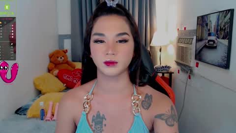 Snapshot of lil_fantacy chatting on 12-01-24, 08:09 LILY online show from 12-01-24, 08:09