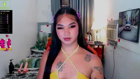 Snapshot of lil_fantacy chatting on 03-10-25, 01:32 LILY online show from 03-10-25, 01:32