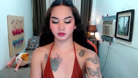 Snapshot of lil_fantacy chatting on 10-09-25, 09:51 LILY online show from 10-09-25, 09:51