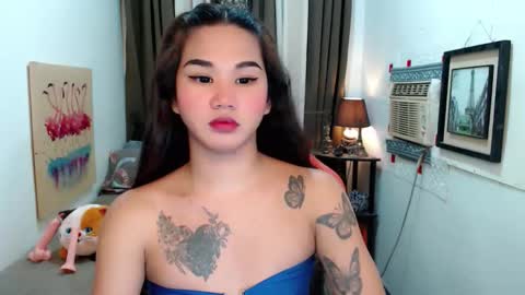 Snapshot of lil_fantacy chatting on 10-10-25, 11:42 LILY online show from 10-10-25, 11:42