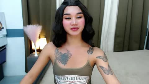 LILY online show from 04-06-26, 05:25