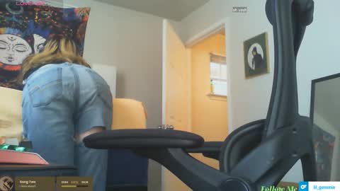 lil gemmie online show from 11-13-25, 03:55