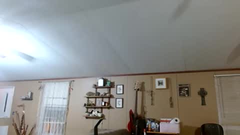 lil_luluvert online show from 04-08-26, 04:34