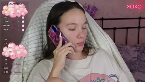 little moon online show from 10-23-25, 02:38