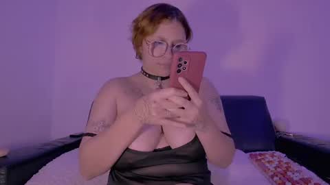 Snapshot of lil_muh chatting on 07-15-26, 02:06 Lilmuh online show from 07-15-26, 02:06