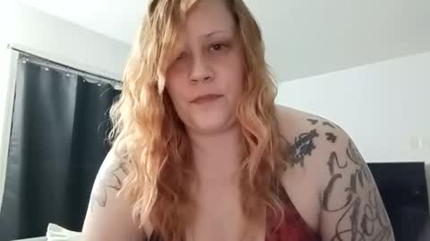 lil_nelli8 online show from 05-08-26, 08:19