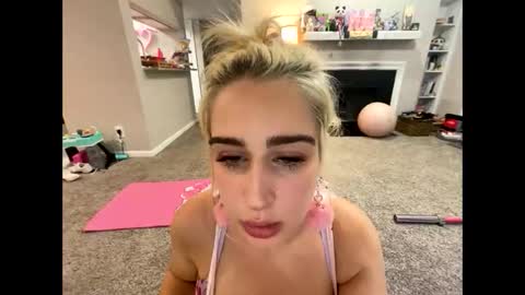 Pink mink online show from 02-14-26, 03:36