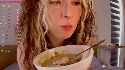 Snapshot of lil_uzi_wet chatting on 07-15-26, 02:06 mills high SOME KIND OF SCHEDULE IS DOWN BELOW online show from 07-15-26, 02:06