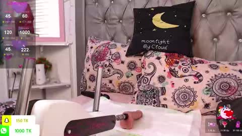   online show from 12-04-25, 02:15