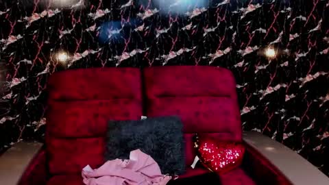 Snapshot of lila_horney chatting on 04-05-26, 12:35 Lila online show from 04-05-26, 12:35