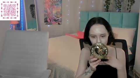 Snapshot of lilac_muse chatting on 05-24-26, 03:00 Lili online show from 05-24-26, 03:00