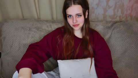 Snapshot of lilasparkling chatting on 05-24-26, 04:28 LilaSparkling online show from 05-24-26, 04:28