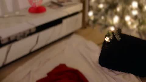 Rebecca online show from 12-21-25, 10:50