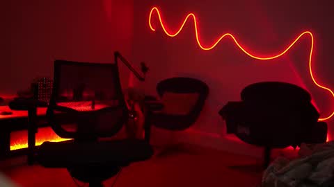 Rebecca online show from 02-26-26, 08:13