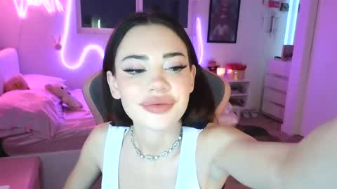 Snapshot of lilbina chatting on 09-28-25, 03:45 lilbina online show from 09-28-25, 03:45