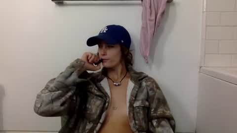 lilbongo123 online show from 07-08-26, 12:09