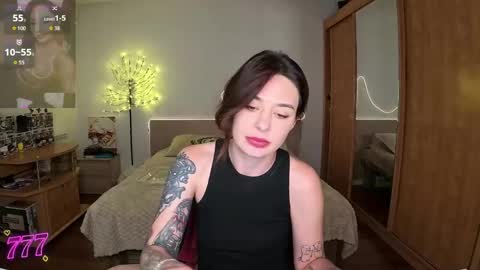 Snapshot of lilcamomile chatting on 05-31-26, 06:09 Camomile Lil online show from 05-31-26, 06:09