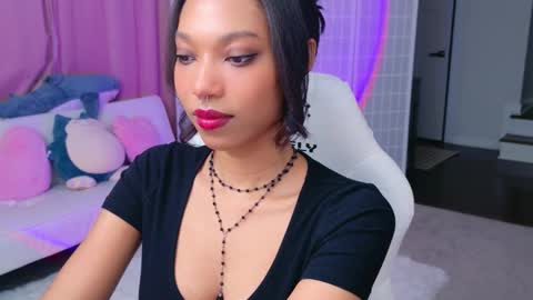 evie online show from 02-28-26, 02:45