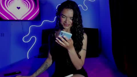 lili_evanss online show from 05-16-26, 12:18